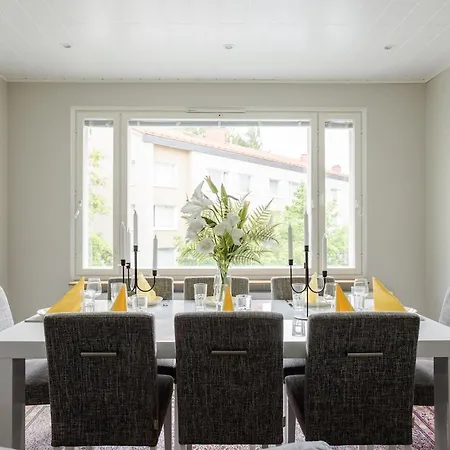 Spacious 3 Bedroom 100 Square Meter Max 10 Guests *