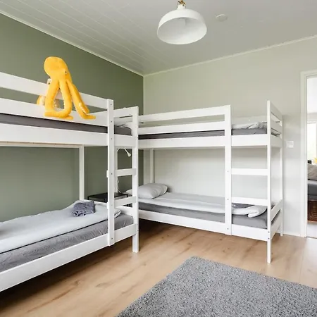 Spacious 3 Bedroom 100 Square Meter Max 10 Guests Apartman Tampere